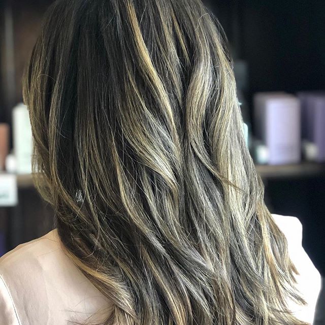 Clip-in 100% Human Hair Extensions: 16" - 18"